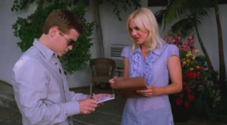 E and Anna Faris